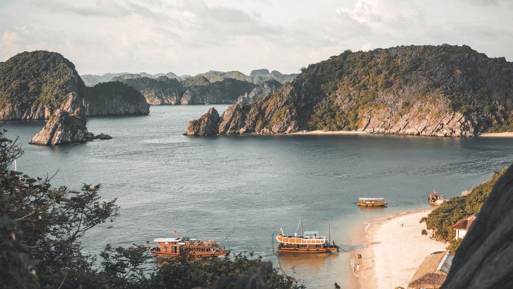 Ha Long