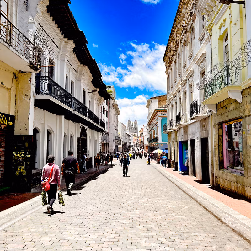 Quito Private Tour - Street in old town