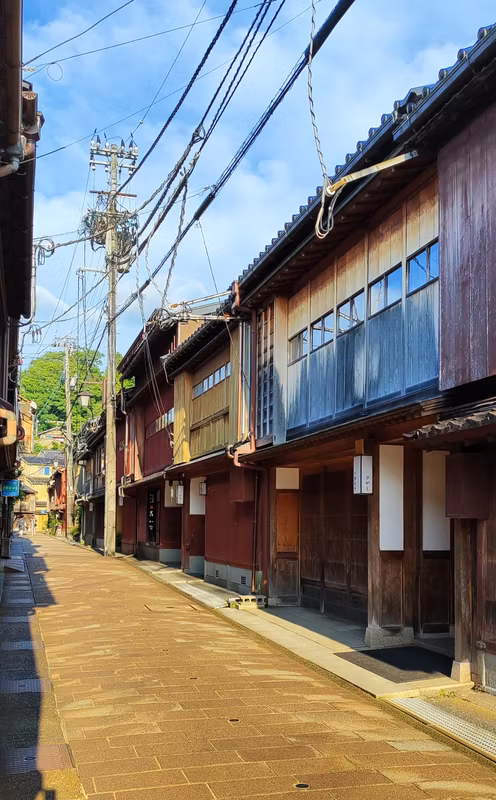 Kanazawa Private Tour - Quaint backstreets