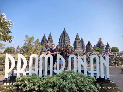 SEMARANG SHORE EXCURSIONS : BOROBUDUR AND PRAMBANAN TEMPLEcover image