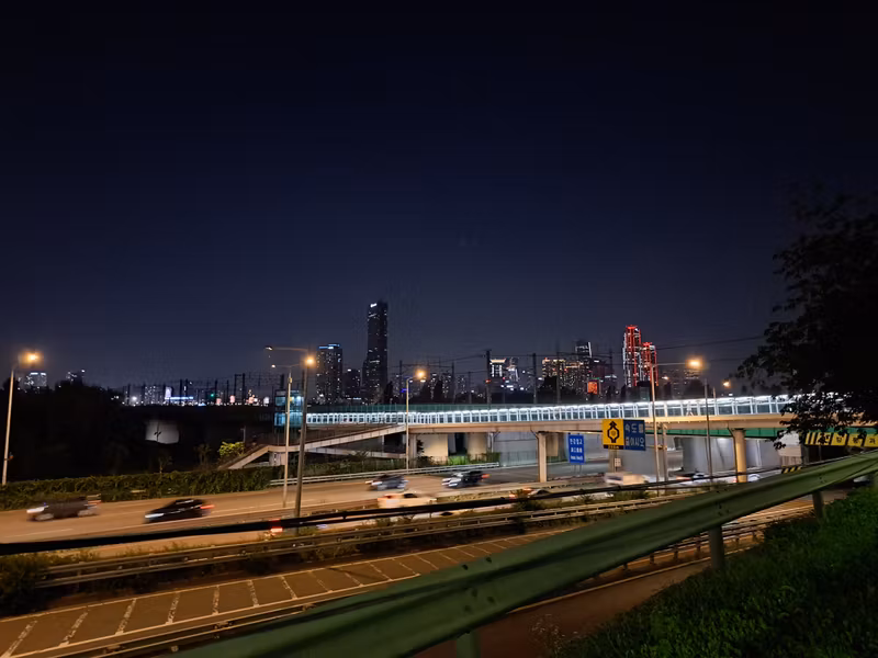 Seoul Private Tour - Night view of the Hangang River