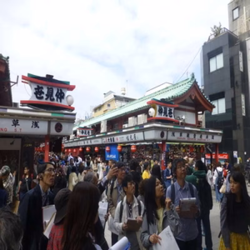 Tokyo Private Tour - Nakamise shopping street