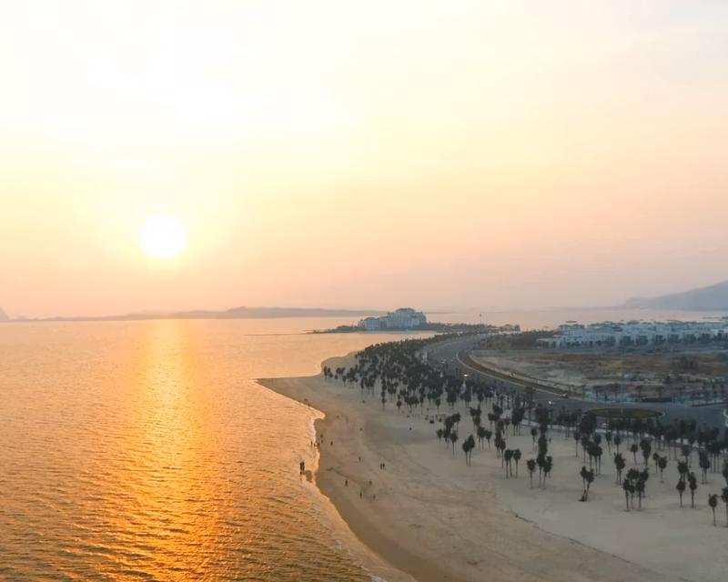 Quang Ninh Private Tour - 