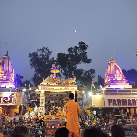 Evening Walking Tour to Ganga Aarti at Ram Jhulacover image