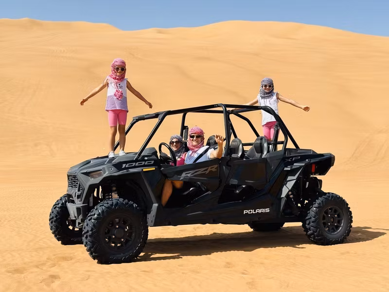 Dubai Private Tour - buggy ride