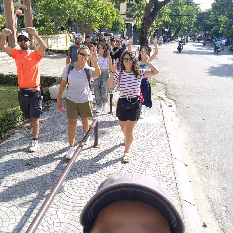 Hoi An Private Tour - Walking