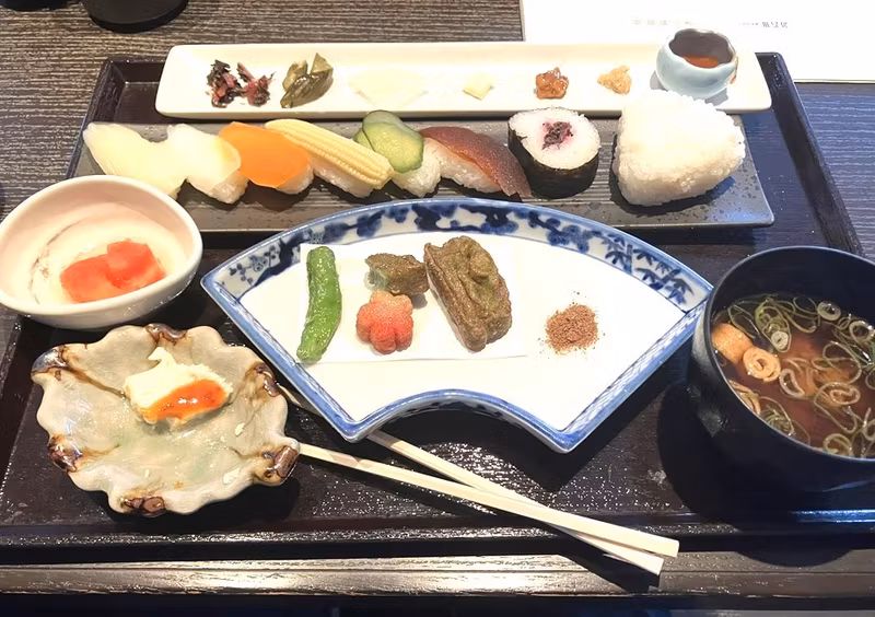 Kyoto Private Tour - Pickles Nigiri-sushi