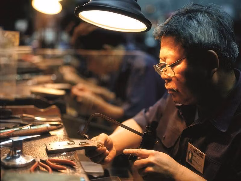Phuket Private Tour - Factory Gems