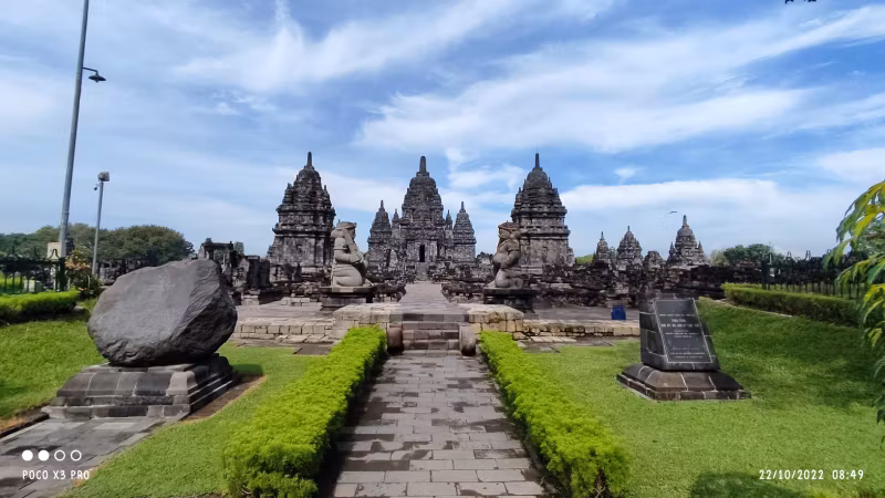 Central Java Private Tour - Prambanan temple