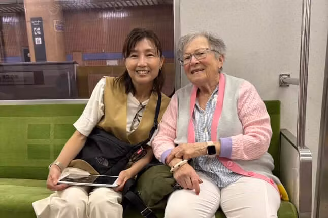 Nagoya Private Tour - Using Subway is fun !