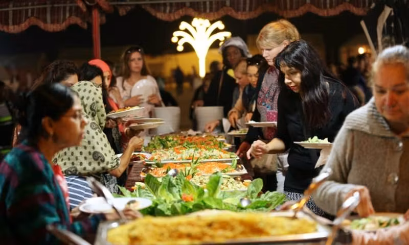 Dubai Private Tour - BBQ dinner