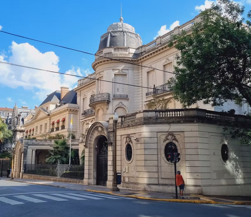 Buenos Aires Private Tour - Palaces in Recoleta