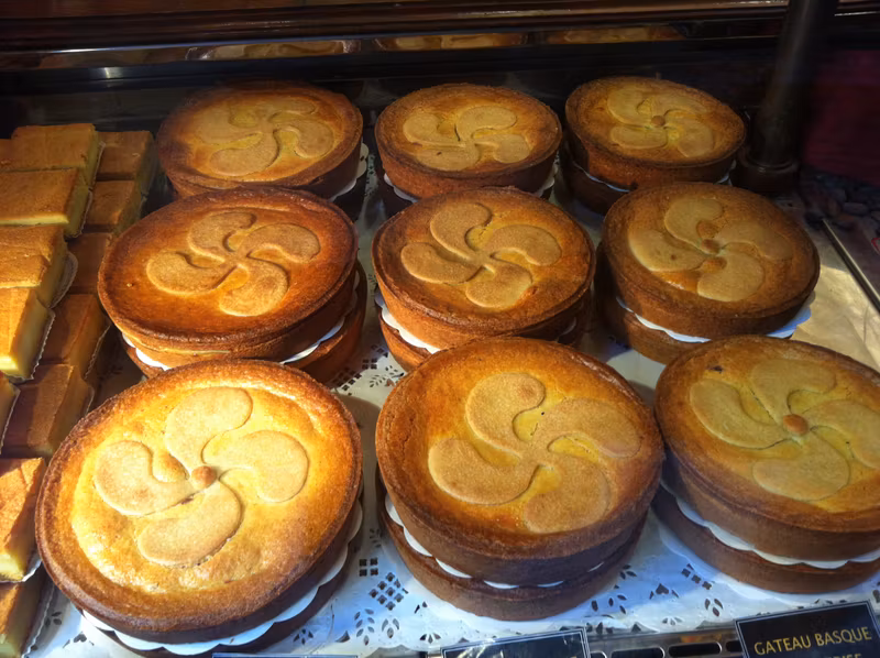 Bayonne Private Tour - gâteau basque