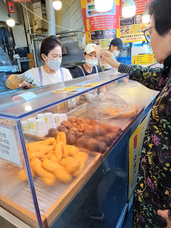 Seoul Private Tour - Gwangjang Market