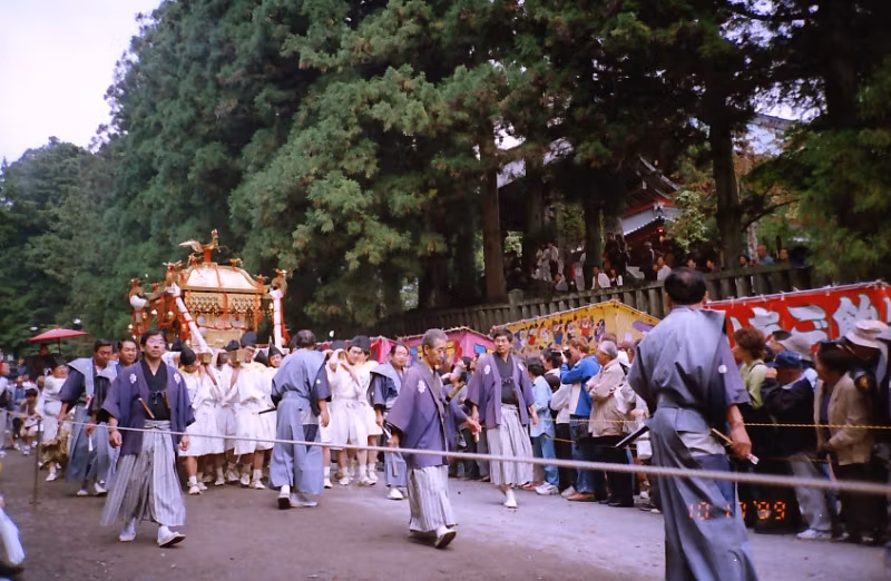 Tokyo Private Tour - Der Tousende Samurai-Zug, Toshogu Schrein