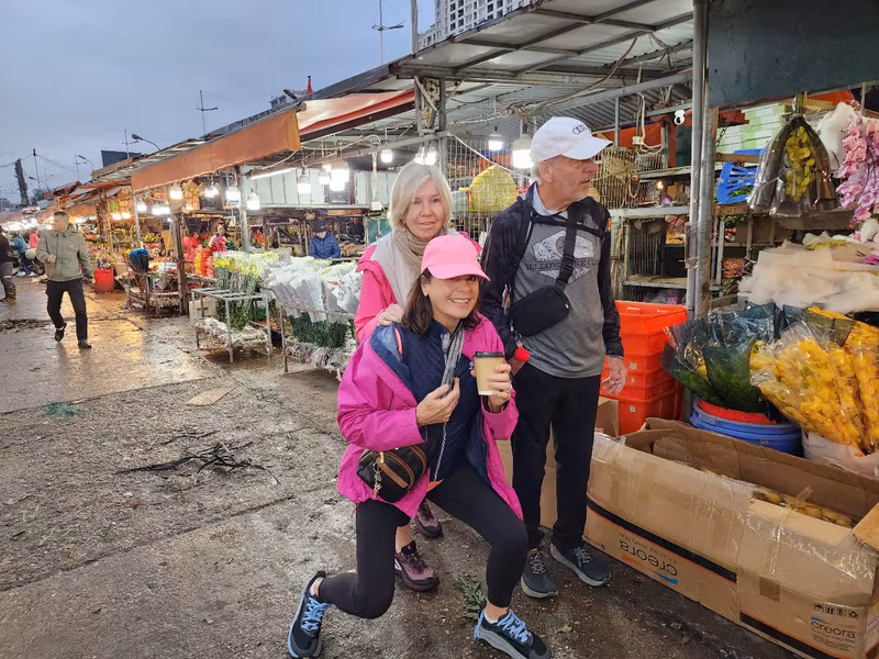 Hanoi Private Tour - All very fresh at Quang An market