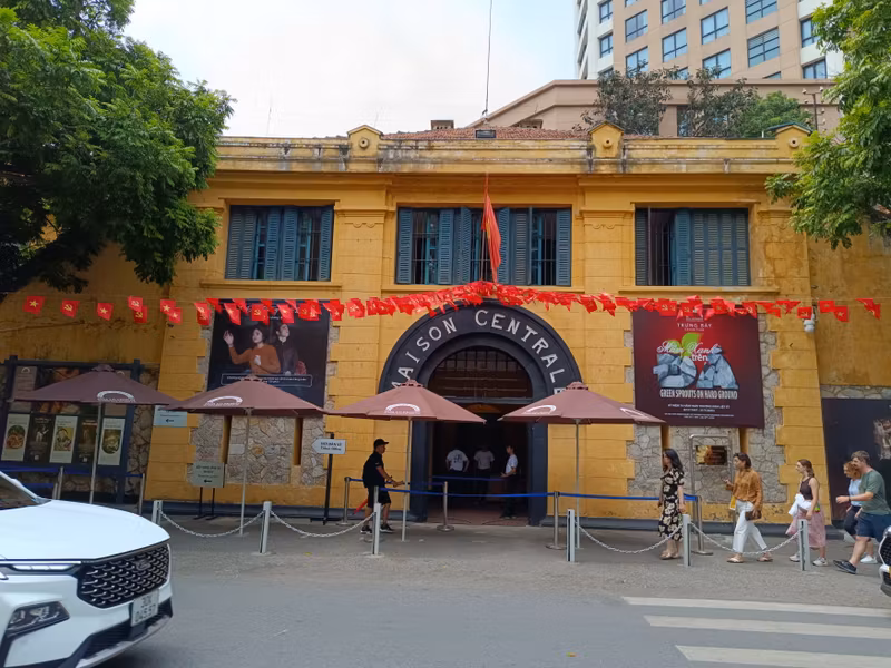 Hanoi Private Tour - Hanoi Hilton prison