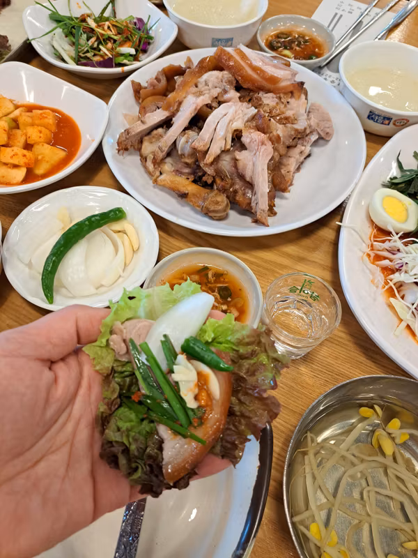 Seoul Private Tour - Jokbal