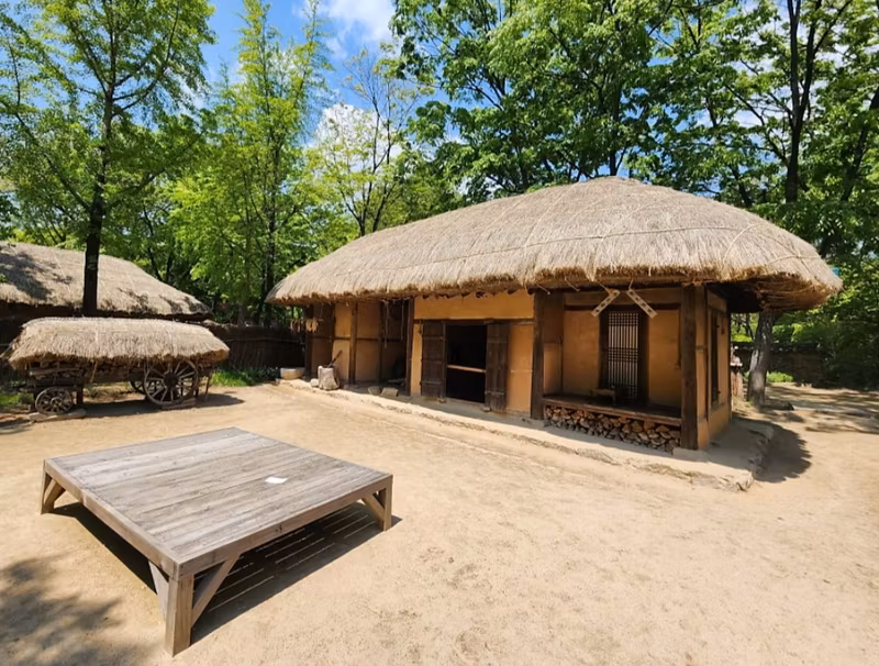 Gyeonggi Private Tour - Fork Village