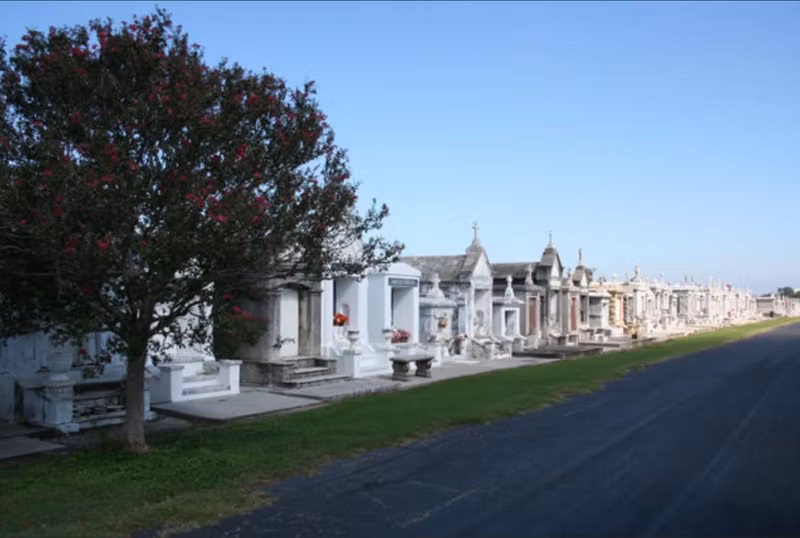 New Orleans Private Tour - St Louis Cemetery