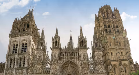30 Best Paris Day Trips by Train – A Tour Guide’s Ultimate List