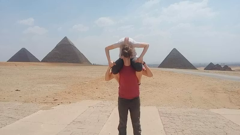 Cairo Private Tour - Sometimes she needs you to carry her to get the upside down kiss!