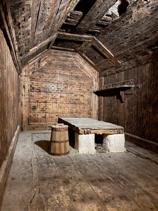 Venice Private Tour - One of the prisons