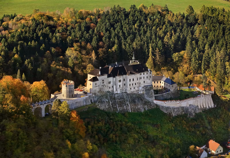 Prague Private Tour - Český Šternberk