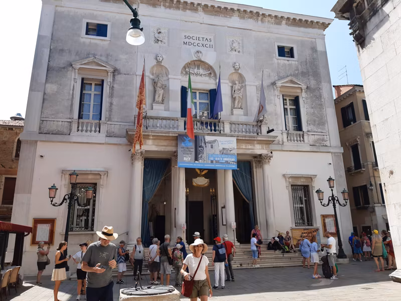 Venice Private Tour - The theatre