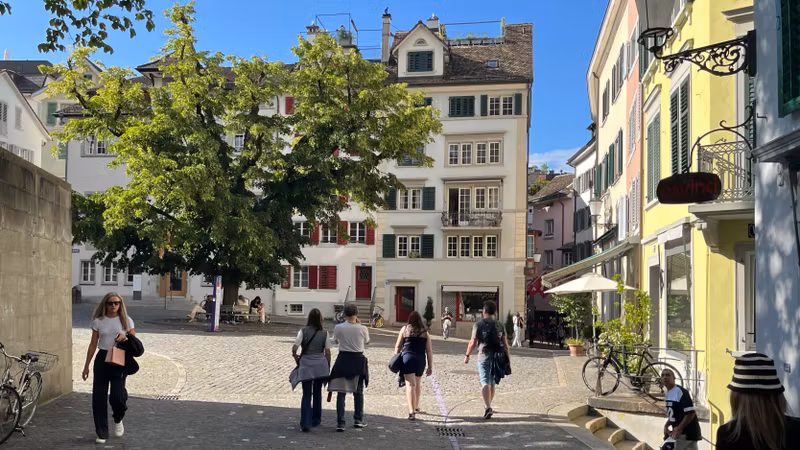 Zurich Private Tour - Close to St.Peter