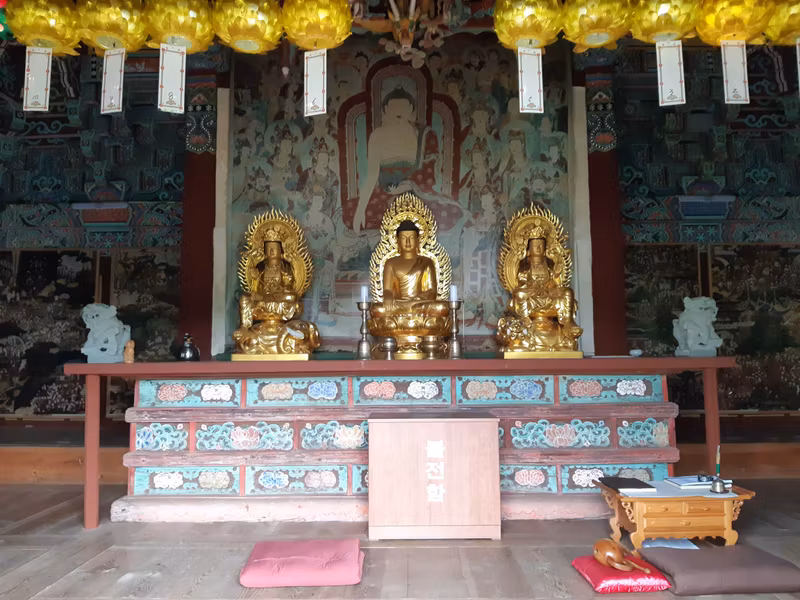 South Jeolla Private Tour - Daewoongjeon at Heungguksa Temple