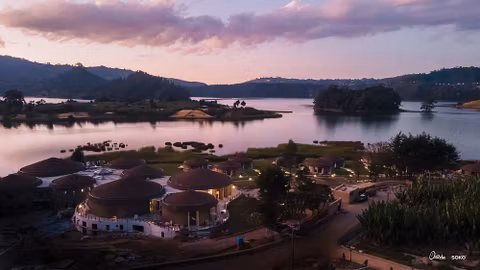 Wenchi Crater Lake and Hiking From Addis Ababacover image