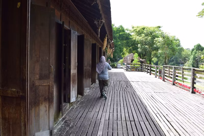 Sarawak Private Tour - Iban Longhouse