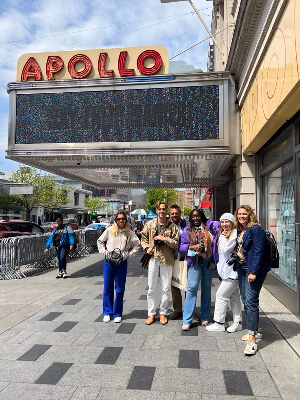 New York Private Tour - Our tour guide with visitors in Harlem