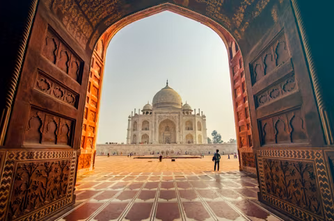 Same Day Agra Tour From Delhi by Car (w/Sedan, Van, Wagon up to 6+ pax)