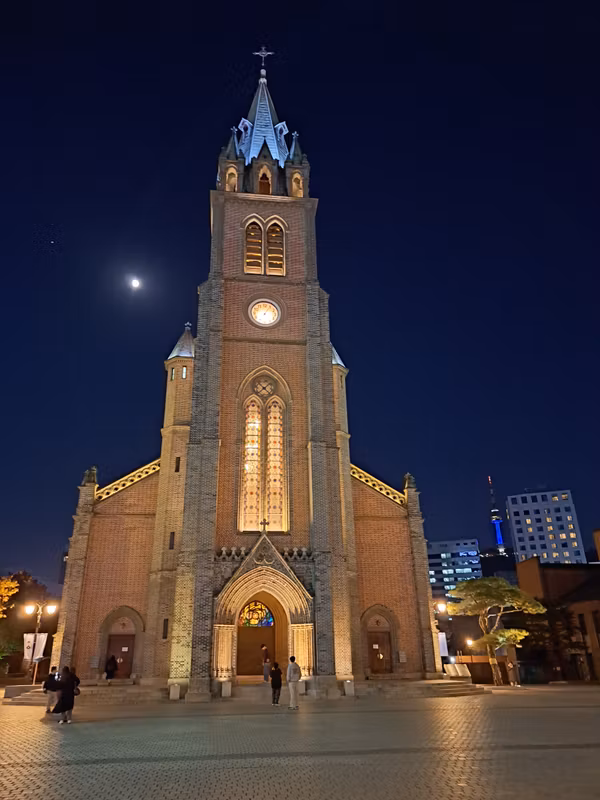 Seoul Private Tour - Myeongdong Cathedral
