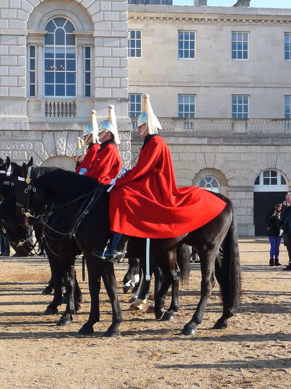 London Private Tour - King's Life Guards