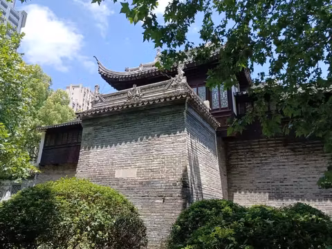 Historic Shanghai with 183 years and Ancient Shanghai with 800 yearscover image