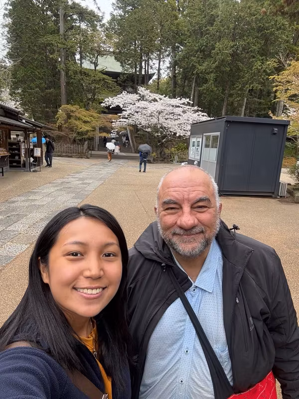 Yokohama Private Tour - Engakuji Temple with French-Canadian guest