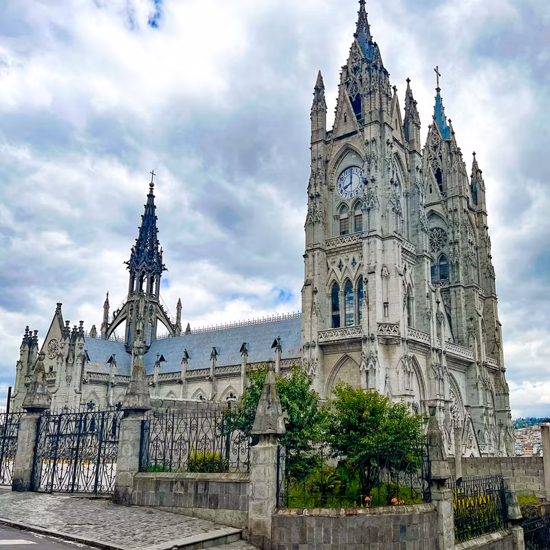 Quito Private Tour - Basilica del Voto Nacional