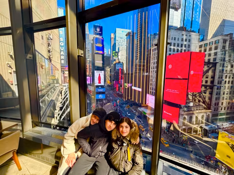 Private guided tour in English of Midtown in Manhattancover image