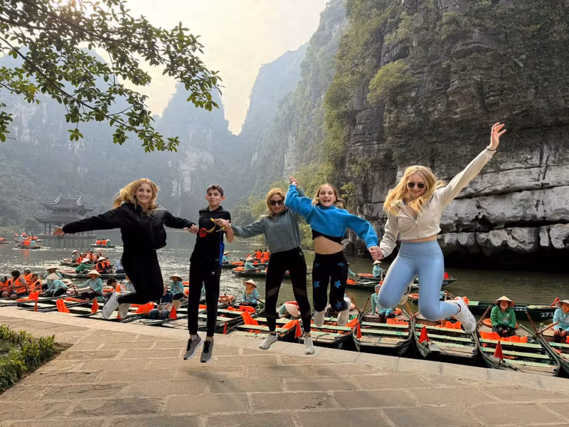Hanoi Private Tour - Trang An