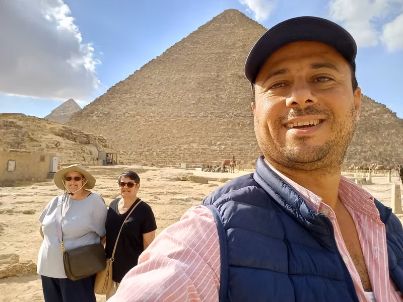 Giza Private Tour - Selfie your tour and share your smile