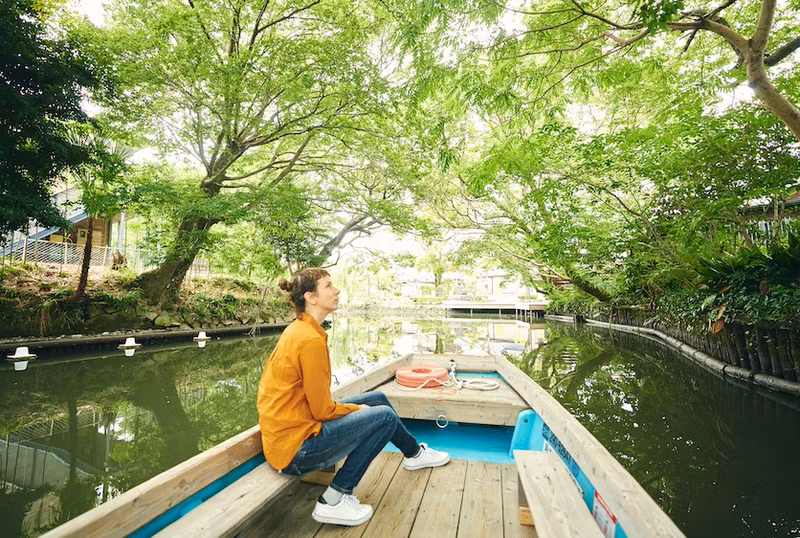 Fukuoka Private Tour - Boat punting in Yanagawa