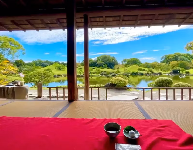 Fukuoka Private Tour - Tea house overlooking the garden