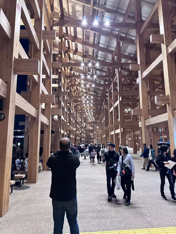 Osaka Private Tour - Circular structure
