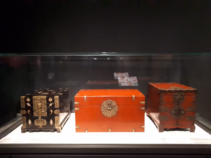 Seoul Private Tour - Seoul Museum of Craft Art