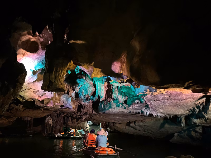 Hanoi Private Tour - Trang An