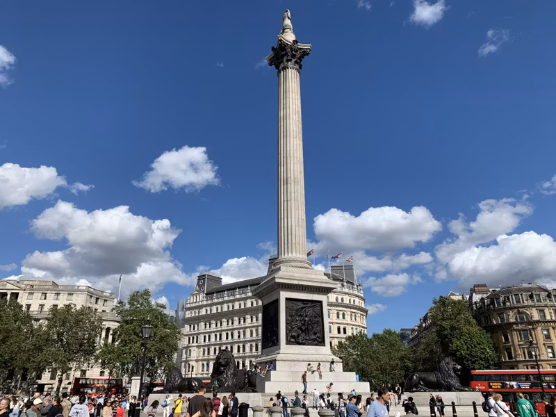 London Private Tour - Trafalgar Square