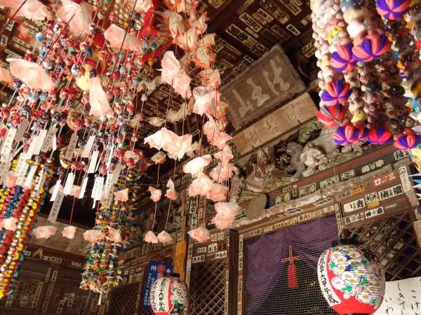 Saitama Private Tour - Iwano-ue-do 
Ein der schönsten Tempel in Chichibu